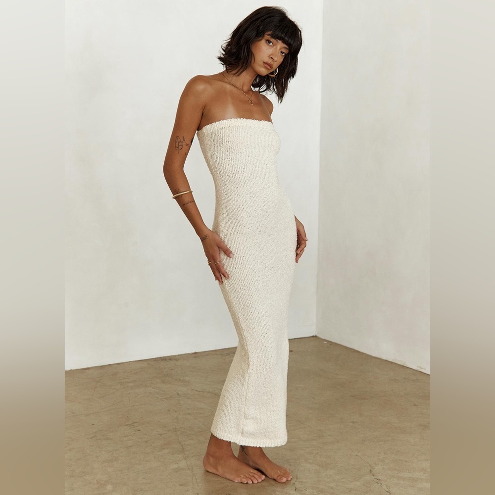 NWT Princess Polly Cloud Maxi Cream Dress Strapless Boucle Size 2 - Picture 8 of 14